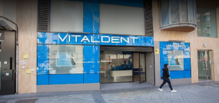 El fundador de Vitaldent vuelve al negocio de las clínicas dentales con Phenix