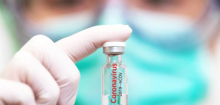 Moderna inicia un nuevo ensayo para mejorar su vacuna contra el Covid-19